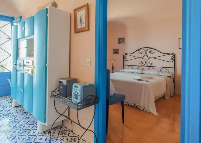 La Cisterna, Not Only Landscape アナカプリ